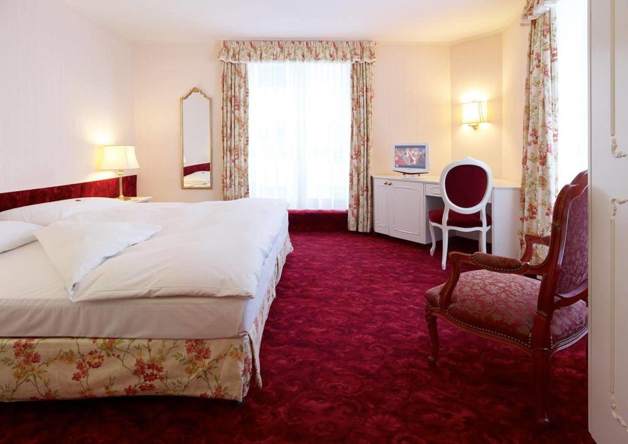 Hotel Mozart 로르샤흐 외부 사진
