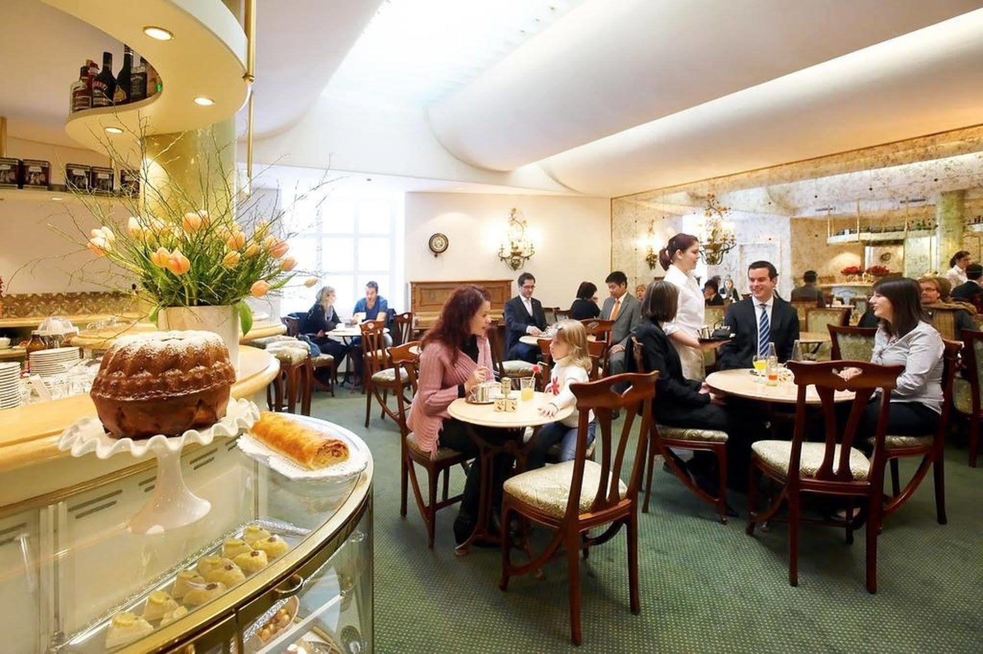 Hotel Mozart 로르샤흐 외부 사진
